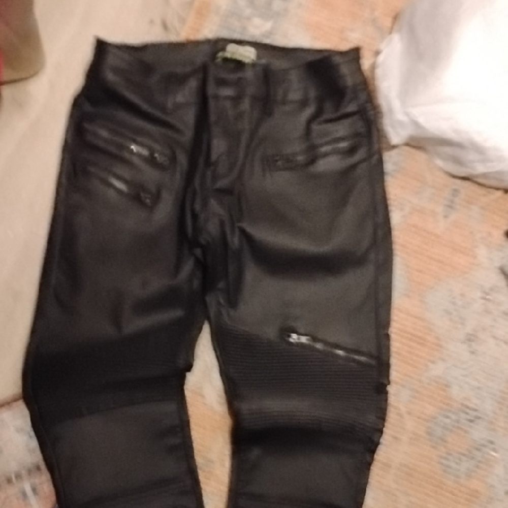 Top Trends Basic Collection Leather Size 2 Zipper… - image 7